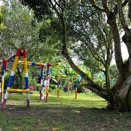 Casa Finca Villa Luz A 800 Mts Del Parque Del Cafe Montenegro Εξωτερικό φωτογραφία