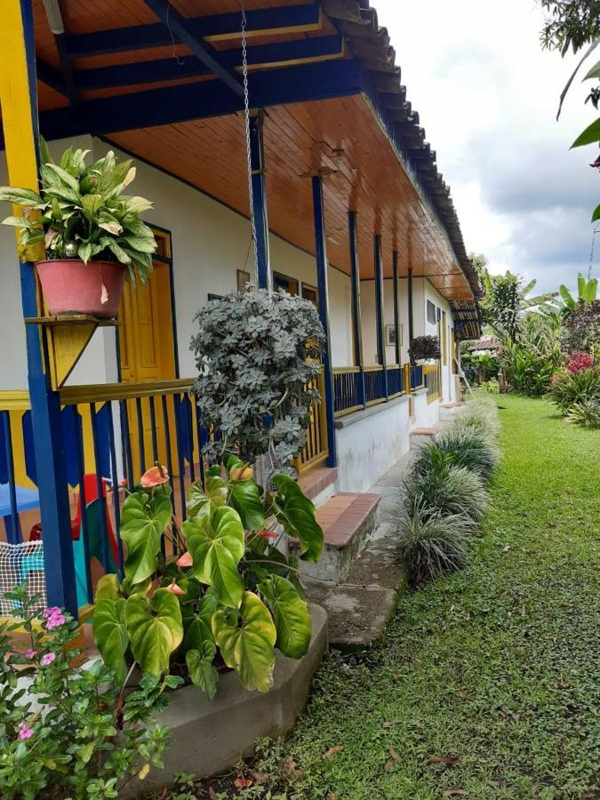 Casa Finca Villa Luz A 800 Mts Del Parque Del Cafe Montenegro Εξωτερικό φωτογραφία