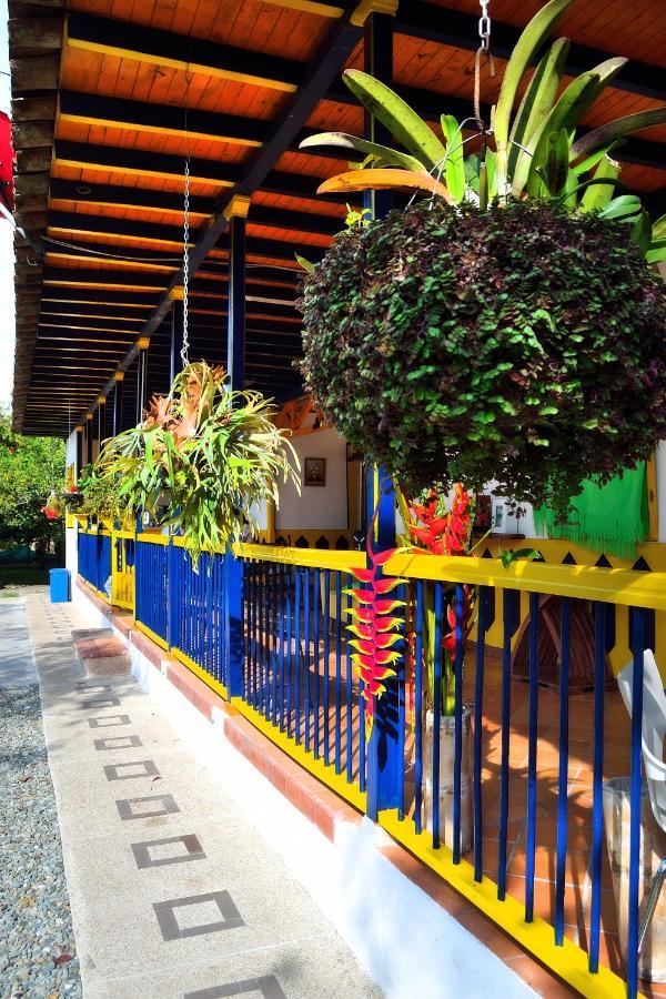 Casa Finca Villa Luz A 800 Mts Del Parque Del Cafe Montenegro Εξωτερικό φωτογραφία